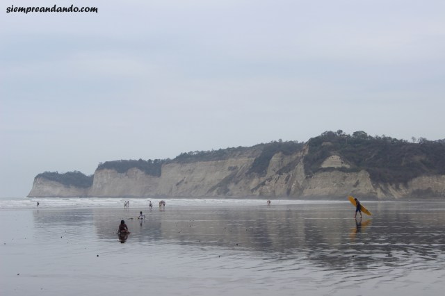 La extensa playa de Canoa