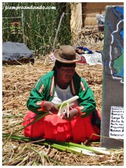 Isla de los Uros, Puno, Perú