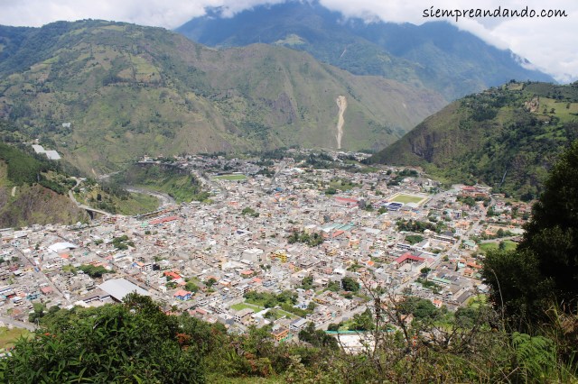 Vista de Baños desde el mirador de la Virgen del Agua Santa.