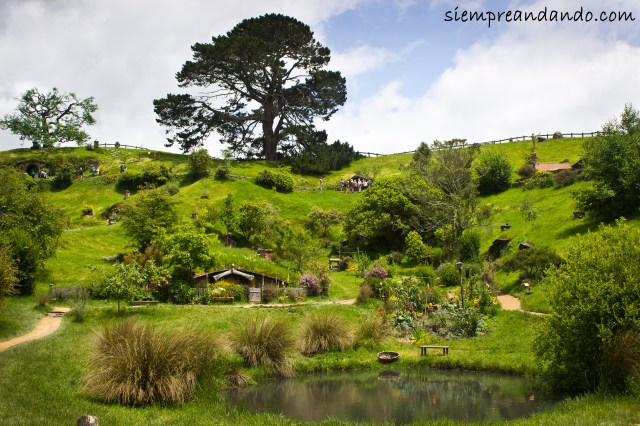 La mágica aldea de Hobbiton, uno de los lugares de filmación de El Señor de los Anillos y El Hobbit, en Matamata.
